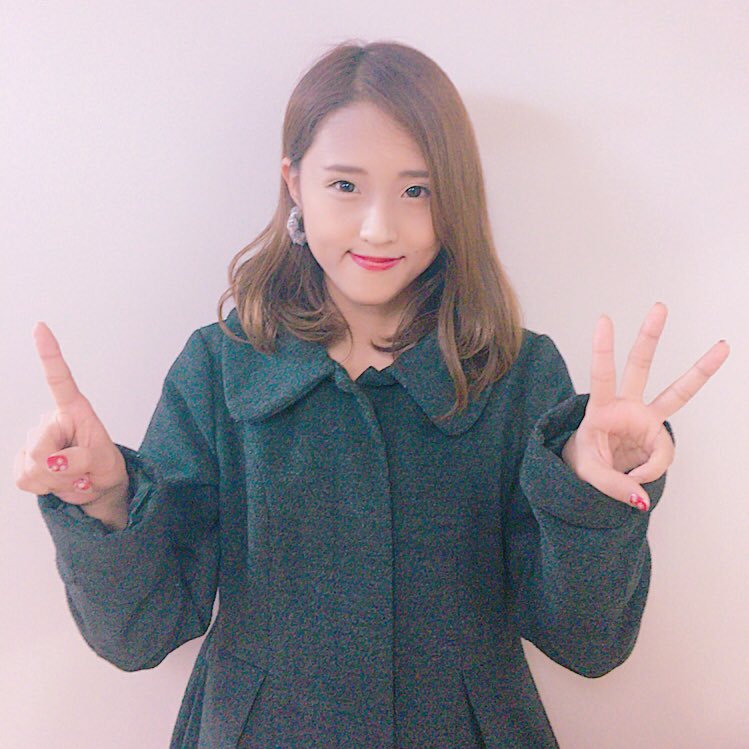 xxx0027's tweet photo. 《Girls りさ》
ODCの黒キャラりさちゃん🙋🏾‍♀️
黙ってれば可愛いのに
喋ると皆とズレてること言うし
とってもおかしな彼女です。
そんなりさのバブリーな
ダンスを観に行きましょう💄
🎄12祭まであと13日！🎄 https://t.co/orPysn9gzd