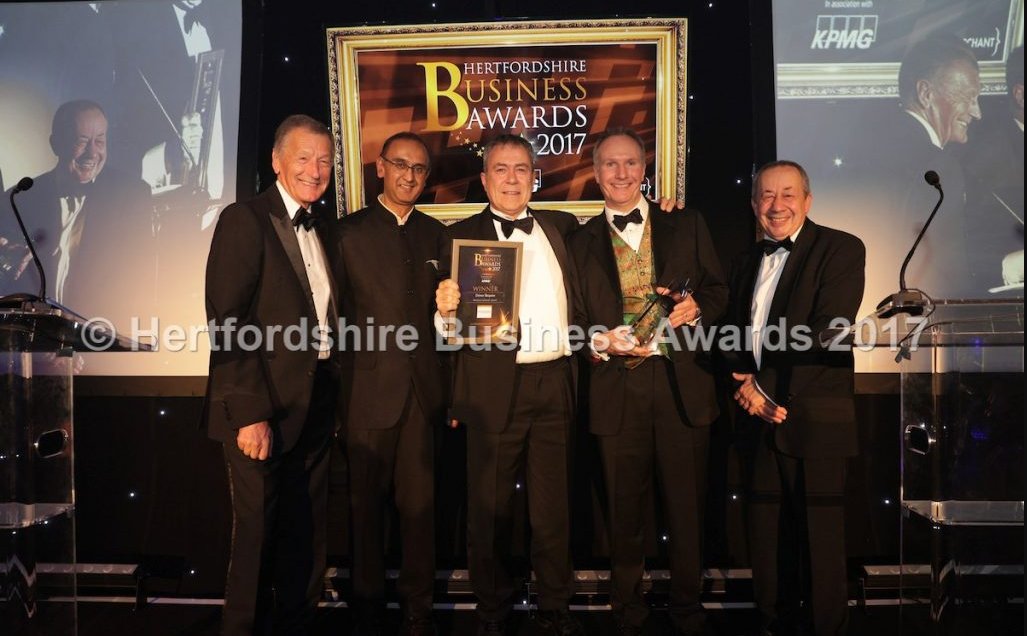 HertsFutures's tweet photo. "The ability of the directors to embed a core set of values has led to the company growing from a £1m business in 2008 to a £13m business today" CONGRATULATIONS! #HBA2017 winner @DriverRequire https://t.co/guUABQSEVU