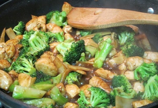Recipes__Online's tweet photo. Recipe broccoli with chicken breast: https://t.co/qb2S3t2lTI
#recipebroccoli #broccoli #broccoliwithchiken #yummyfood #maindishes https://t.co/O1zw4Q0nU4
