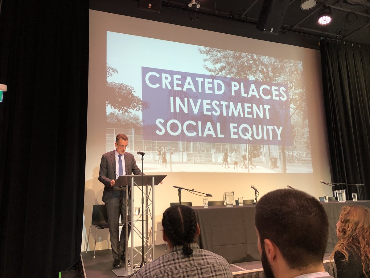 DFusca's tweet photo. We need to create places, spur investment, and ensure social equity in our suburbs, says @GreggLintern #CUIPlacemaker https://t.co/SvnfMnRoKw