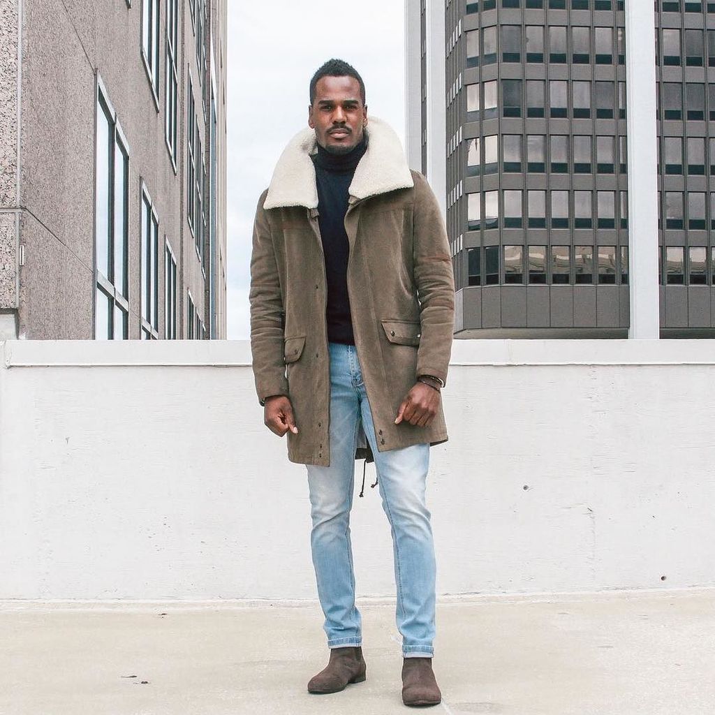 GregsStyleGuide's tweet photo. Winter is Coming❄️ Get those dramatic coats ready for some heavy use. Unless of course, you're like me and live in Florida, then just wait for that one day a year it dips below 50 degrees 😒⠀
#GregsStyleGuide #Menswear #MensFashion https://t.co/s65kD2hzU3 https://t.co/bUZ0Ly07Eu