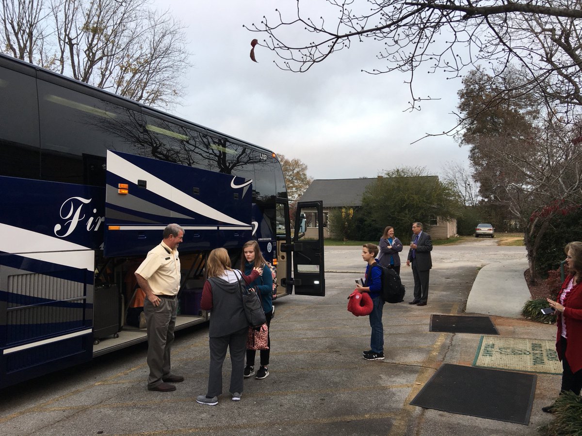 abstrobotics's tweet image. Loading up for Ft. Smith, AR @BESTRobotics competition!  #crossfire #Robotics @absnews