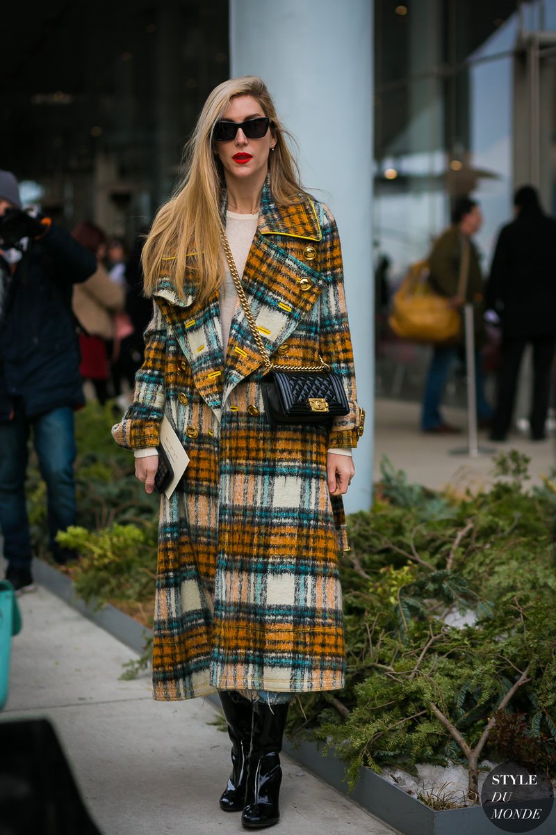 Daily Most Popular: streetstylenews.com/most-popular-n… Congrats <a href="/johillman/">Joanna Hillman</a> &amp; <a href="/StyleDuMonde/">StyleDuMonde</a> for topping the list! <a href="/harpersbazaarus/">Harper’s BAZAAR</a> <a href="/EwaHill/">Eve Hillman</a>