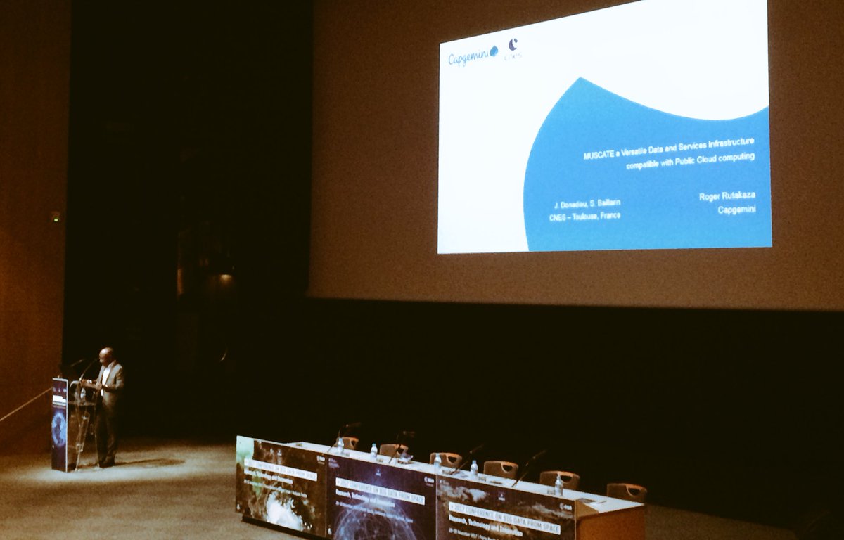 capgeminifrance's tweet photo. Notre expert parle de la plateforme #muscate un projet construit avec @CNES qui agrège et catalogue des données multisource pour les scientifiques #BiDS17 @ESA_fr https://t.co/wqiIo8cnYL