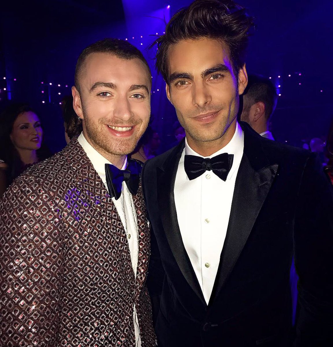 jonkortajarena's tweet photo. Not only talented, but a sweetheart. @samsmithworld https://t.co/hCROZoQJQs