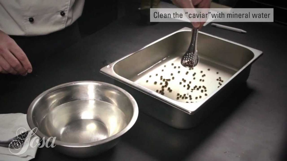 RedmondFineFood's tweet photo. [Video] @SosaIngredients Liquorice Caviar  #Texturizers >>> https://t.co/tSkmM6WSt2 https://t.co/5k8EI3UphR