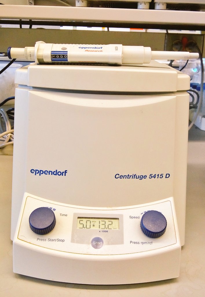 PrakhyatM's tweet photo. One of the most reliable and profound piece of equipment you can find in a research lab is @Eppendorf_USA trusty centrifuge. One of my favorites in the lab! #EppendorfFan https://t.co/17eSLoqatw