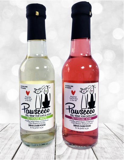 IsabelleAndover's tweet image. Paws up for Pawsecco! parisiankitty.wordpress.com/2017/11/30/paw…