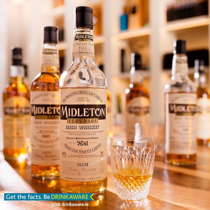 The Midleton Very Rare range is not blended like any other whiskey. The uncompromising ritual and expertise of the Master Distiller leads to subtle but recognisable differences between the years. #midletonveryrare #irishwhiskey