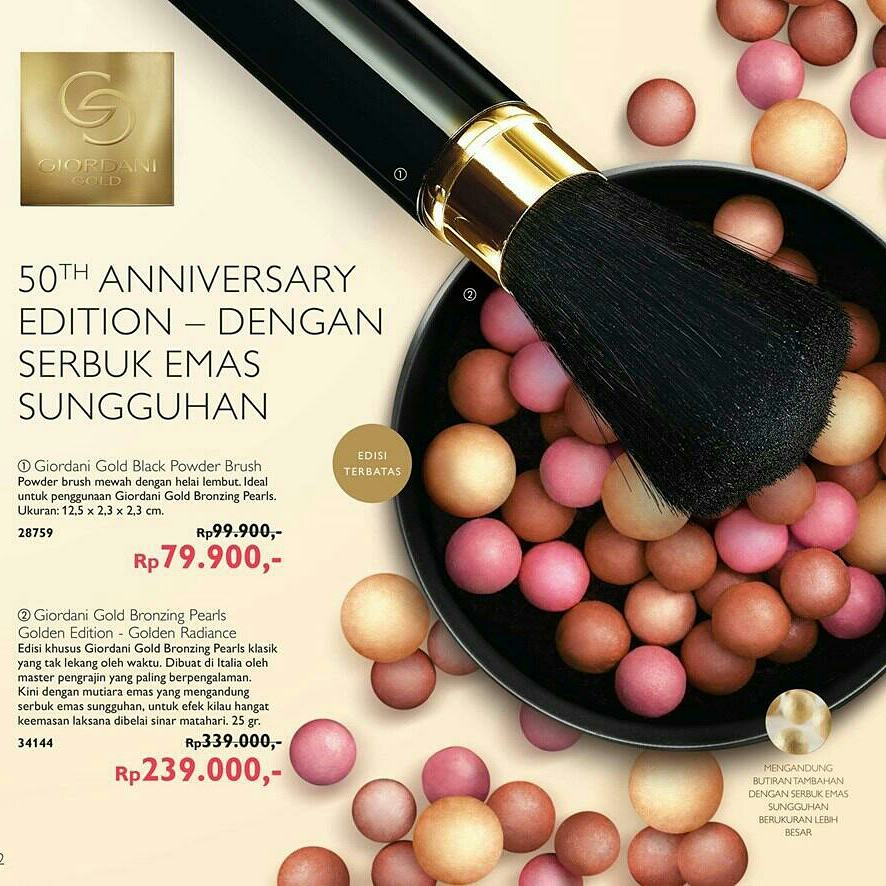 cheiy27's tweet photo. Waaww Bronzing Pearls yg ada butiran emas nya lagi turun harga + gratis kuas nya. Inbok.
#oriflame https://t.co/VfTf8dAgA2