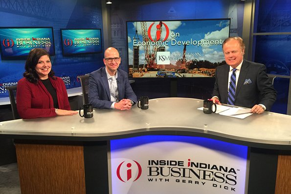 ksmcpa's tweet photo. [#Video] @TimCookKSMLA and @KatieZCulp talk the long-term #econdev benefits of hosting high-profile sporting events in #Indy with @GerryDick. Watch here: https://t.co/8Fk3kDrpRx @ksmlocadvisors #IIBTV https://t.co/ngukafVSAe
