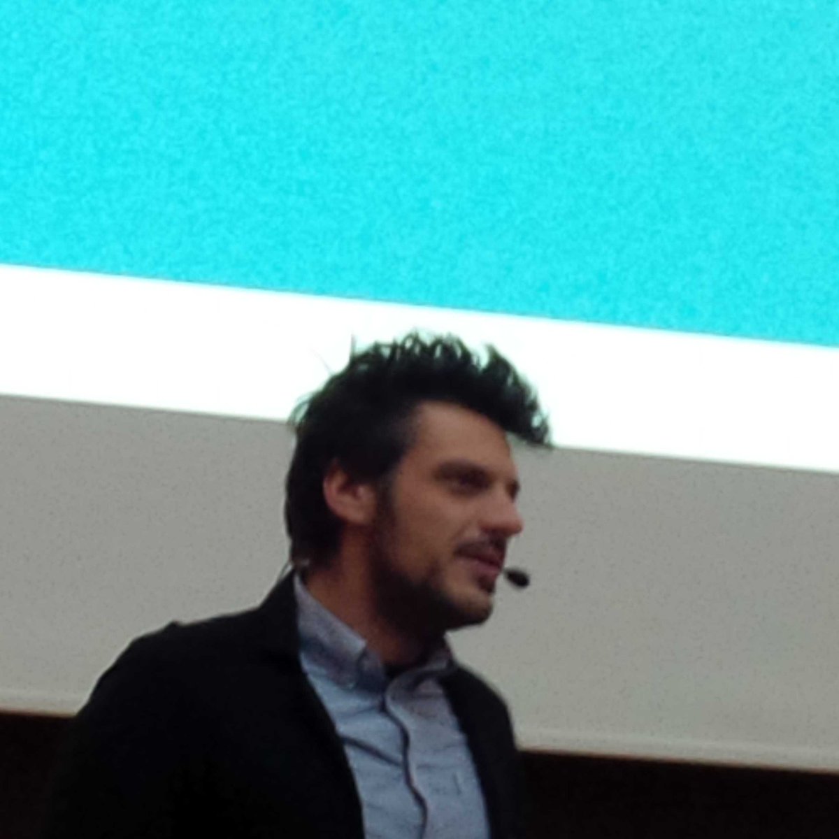frecklesfairy's tweet photo. naechster vortrag von andré lapehn: "social selling" #biegsmd https://t.co/PhWtsVE8D6