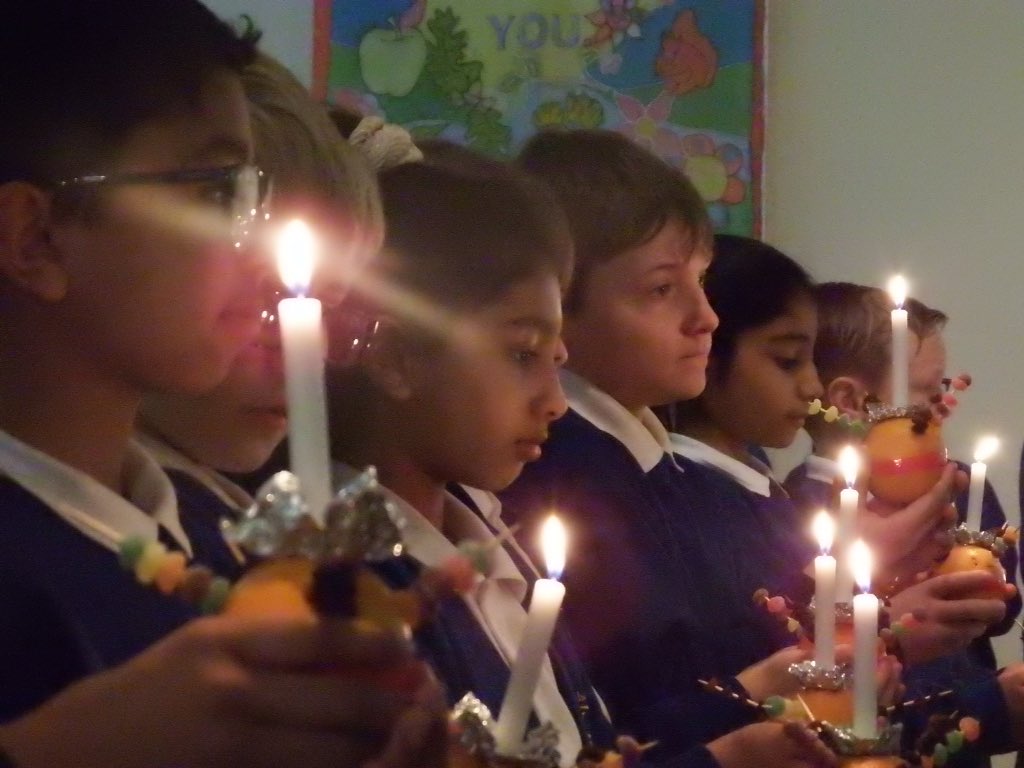 stgabrielssch's tweet photo. Today we held our Christingle Service - Let His Light Shine throughout the world. @ChristingleGlow https://t.co/jjTNLeXg6Z