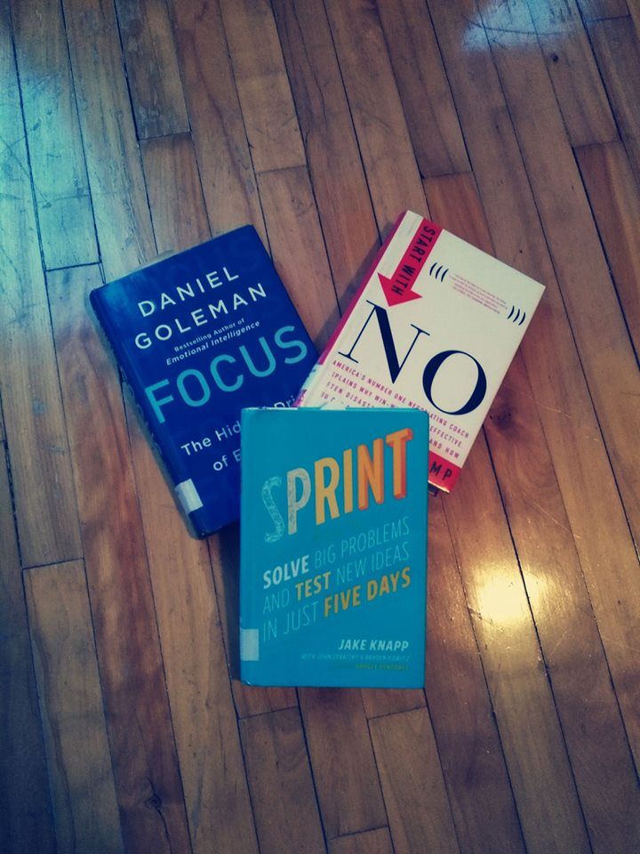 procrastcom's tweet photo. Are you making your New Year's resolutions? Is #reading on your list?
We LOVE and recommend these 3 books: FOCUS by @DanielGolemanEI, SPRINT by @jakek, and START WITH NO by Jim Camp @startwithno! Do you have any recommendations for us? #books #resolution #habits https://t.co/iJgFHRFMWi