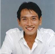 矢島健一の目の色が薄い理由を徹底検証 若い頃から現在の画像から判明したこととは 芸能人の なワダイ