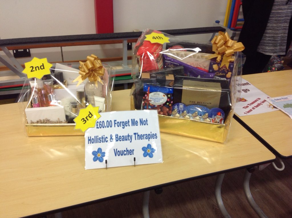 TGPS_NorthLincs's tweet photo. Children are enjoying the Christmas fayre this afternoon! #TGPSEnterprise #TGPS #TGPSCommunity https://t.co/xMOCuaJSLC