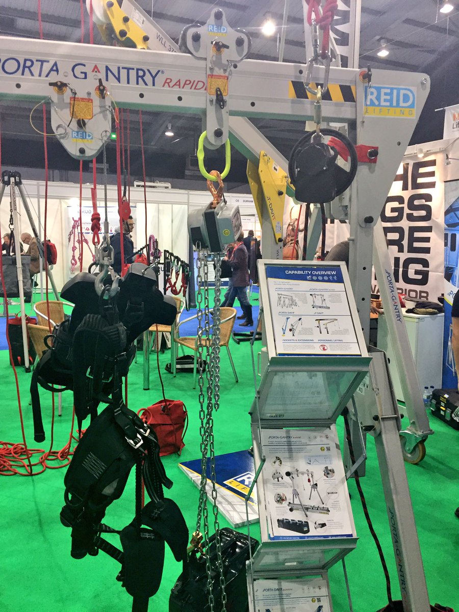 REIDLifting's tweet photo. Another successful day at @LiftEx2017: #heightsafety at Stand D14 #liftex2017 #workingatheight #ropeaccess @Checkmate_Group #BizHour https://t.co/0NolWDKbEz