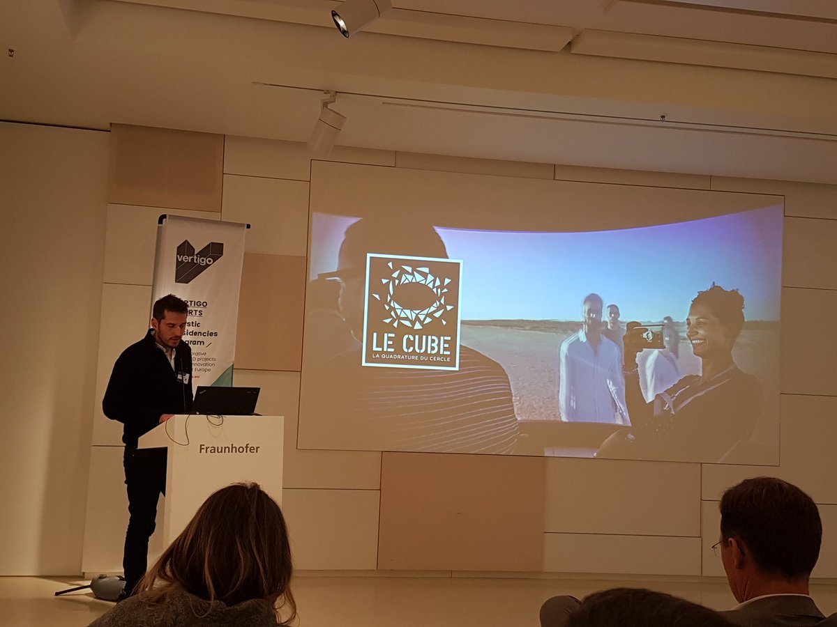 pascaljb's tweet photo. @vertigo_starts Le Cube innovative 360 setting  #STARTSEU https://t.co/klIwxChaeW
