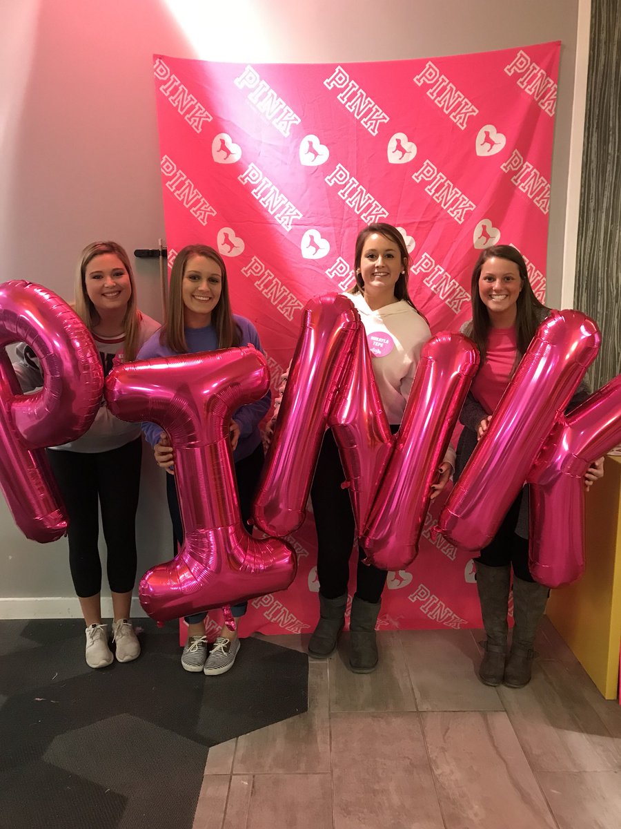 IvoryEllaCinci's tweet photo. We had so much fun at the PINK event Wednesday! I hope everyone could make it out to watch the VS Fashion show! Thank you so much @CincinnatiPINK for hosting us! https://t.co/SKxblV0nmt