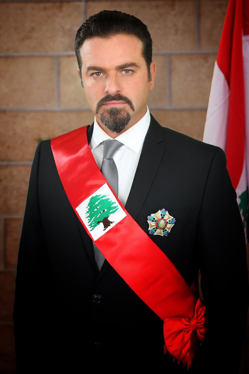 youssefalkhal's tweet photo. الليلة رسمياً إفتتاح مسرحية #حركة_٦_أيار .. ادعولنا و بالتوفيق للجميع.. 🙏🏼🇱🇧 @sabbaghbrothers https://t.co/f1RfbqH8oF