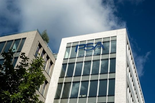 p_ruby's tweet image. L&apos;objectif du plan stratégique est de faire du groupe un fournisseur de services de mobilité, grâce au #digital. sforce.co/2Alv05m