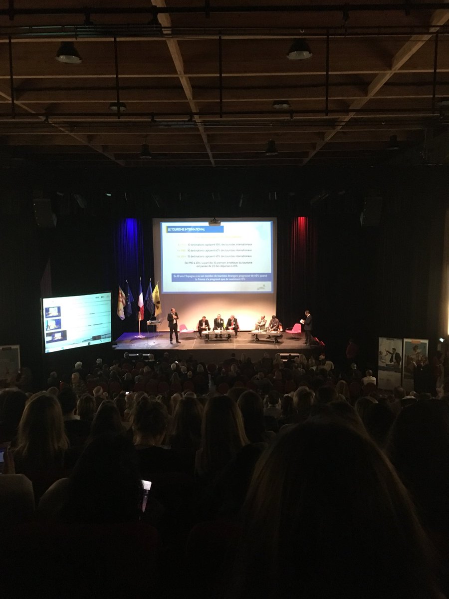 camille_lt's tweet photo. 3e rencontres départementales du tourisme azuréen, table ronde: la marque cote d’azur france #CotedAzurFrance #rdt #ccinice #crtcotedazur https://t.co/715up0Jbgg