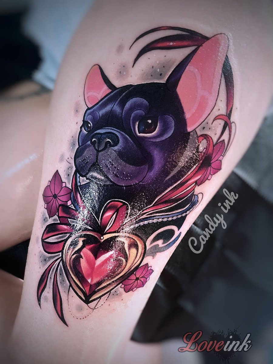 MilkshakeMx's tweet photo. Laura Konieczna crea coloridas y místicas piezas en su estudio #CandyInk, y son tan adorables que no podemos dejarlas pasar.
📌https://t.co/cfGZDAklIP https://t.co/yfuJvTQzKs