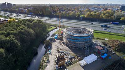 bddenbosch's tweet photo. Nieuwe weg bedrijventerrein Rosmalense Plas weer dichterbij https://t.co/EpZylHYhH0 https://t.co/qYKwTfXzTQ