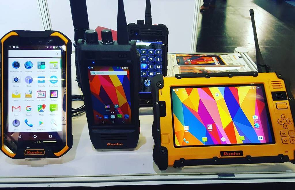 radioamateur's tweet photo. #runbo rugged smartphone tablet and talkie walkie collection #DMR #3G #PMRexpo https://t.co/T822RFDhKm https://t.co/WGbOFqJkmk