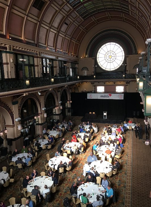 FileWave's tweet photo. A break from the action for lunch, in the Grand Hall! #FileWave2017 https://t.co/YREaC2abc7