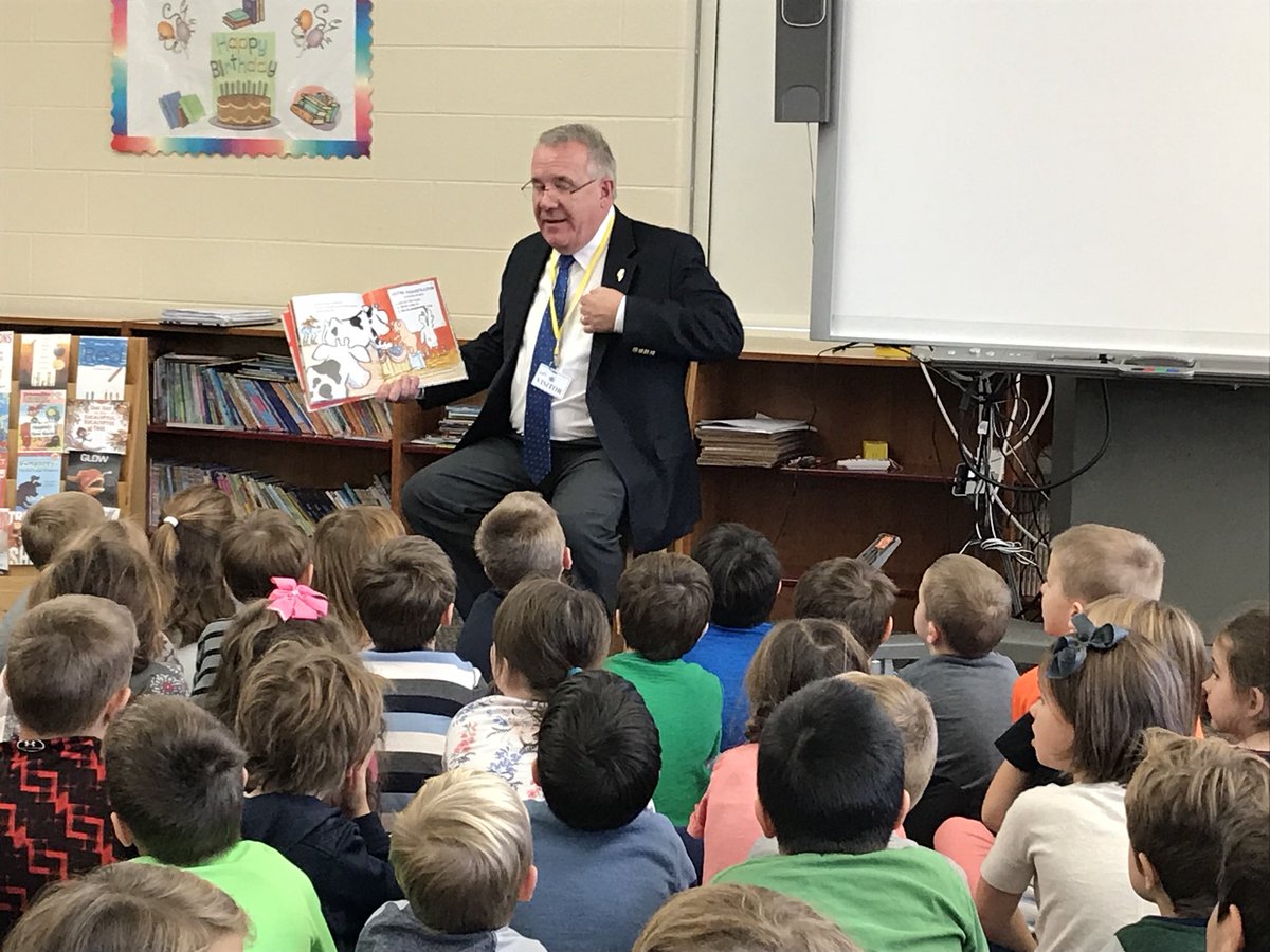 Thank you to State Representative Steve Andersson for spending the morning with us at Williamsburg, explaining how laws are developed, and answering our many, many questions.  We learned a lot about state government today!