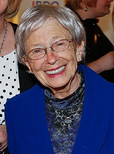 The <a href="/PTBOShowplace/">Showplace</a> auditorium will be named for Erica Cherney thepeterboroughexaminer.com/2017/11/30/sho…