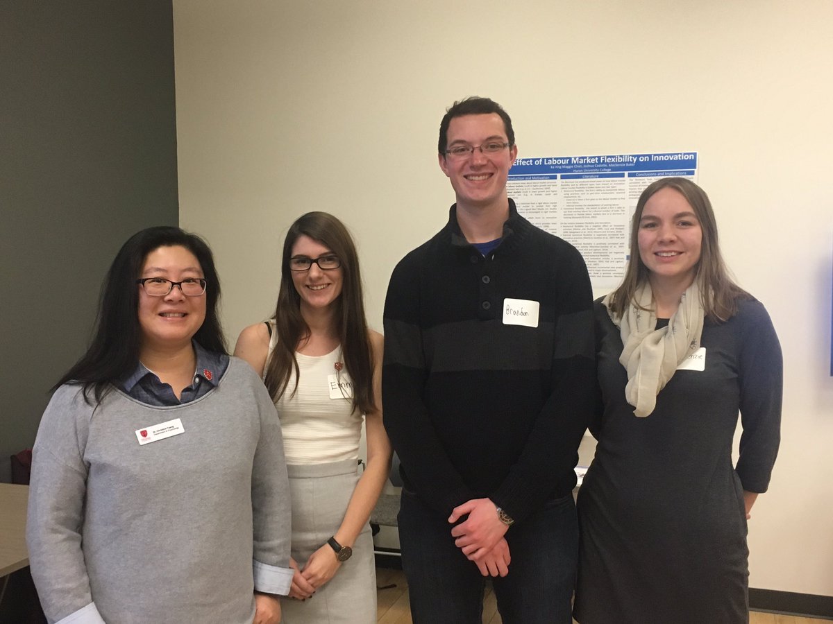 huronuni's tweet photo. A HUGE congratulations to our Fall 2017 #CURL Student Research Fellowship Award winners: Emma Comber, Brandon Dickson and Mackenzie Bishop (pictured with the totally awesome @CDTsang). Amazing work - we're so proud of our students! #undergradresearch #LeadershipwithHeart https://t.co/PJJKvsiB0m