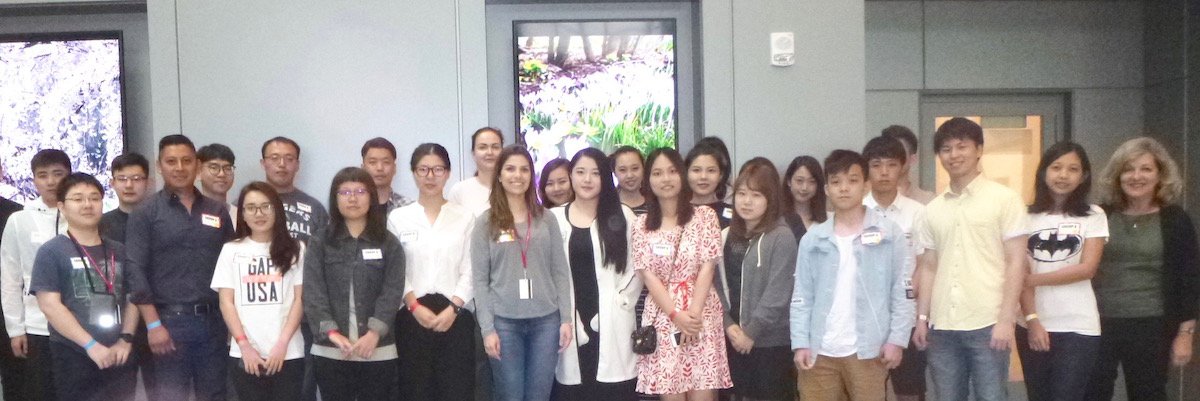 CSUNIPP's tweet photo. As the year comes to a close, we give a big Thank You to all the fantastic #CSUNIPP students who chose to study with us in 2017! We look forward to seeing you in 2018! #ThankfulThursday https://t.co/huDMzL0gRC