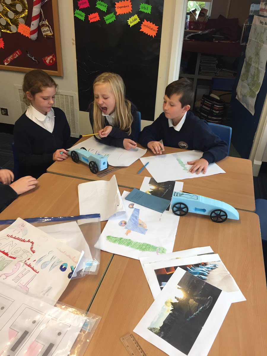 walesprimary's tweet image. Amazing co-operation with Squirrels during Bloodhound SSC Day 5. #prototypes #newtons2ndlaw @RollsRoyce @BLOODHOUND_SSC @BLOODHOUND_Edu