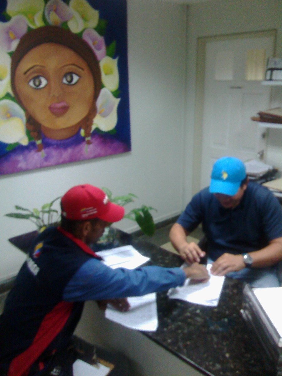 RGInsular's tweet photo. #30Nov Dando cumplimiento obligatorio al Decreto 344 y la NVC 621 en materia de Ascensores en Centro Médico El Valle, C.A mcpio Garcia @Sencamer_ mas cerca de ti https://t.co/2L7OGGyzB1