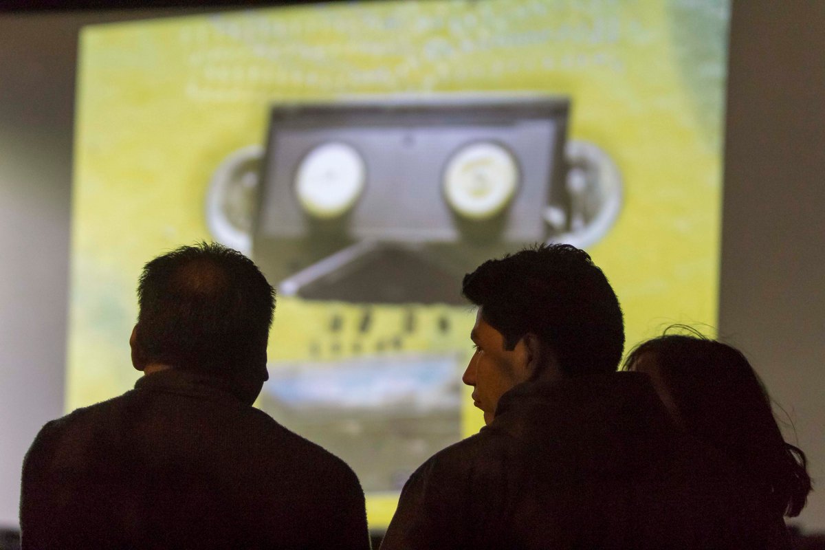 VivePensil's tweet photo. #Urbanóculi es un #animadoc realizado en conjunto con Nikki Schuster y @MiValedorMX, como parte de la #residenciacultural de @Casa_Vecina.
Materiales de desecho son la base para crear personajes y contar historias.
te invitamos a ver el resultado
https://t.co/YZrYqc0BKe https://t.co/Oe3rZLSsSl