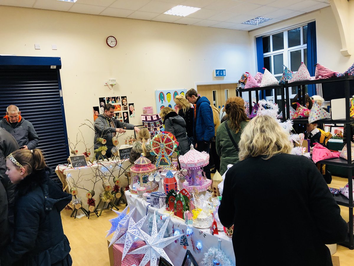 StAnnsRainhill's tweet photo. There is still time to get down to @StAnnsRainhill for the @FOSA_Rainhill Christmas Shopping Night. Lots of great stalls to pick up some brilliant Christmas presents. Open until 9pm. #Christmas #FriendsOfStAnns https://t.co/HfII1Kt64y