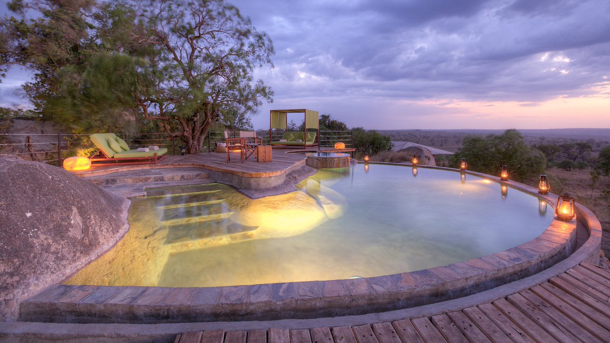 Lodge Safaris
#tanzaniaparks #tanzanialodgesafaris #parks