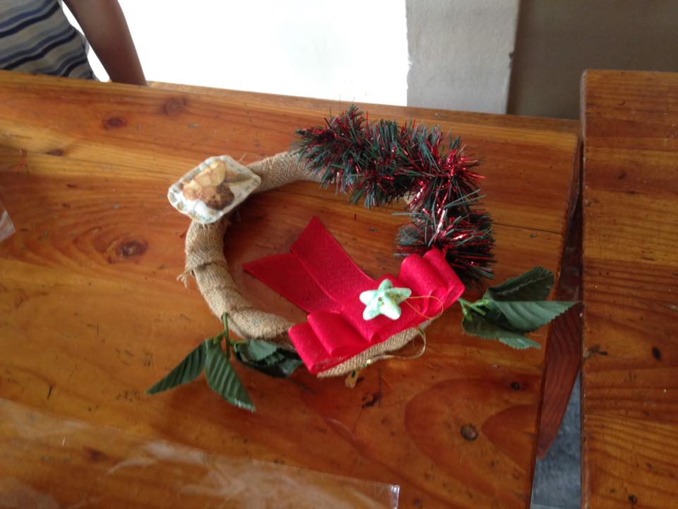 Petisos's tweet photo. Ya nos estamos preparando para la Navidad 🎄!! Hicimos unos hermosos adornos con la seño Graciela! https://t.co/OwpR2fzQTr
