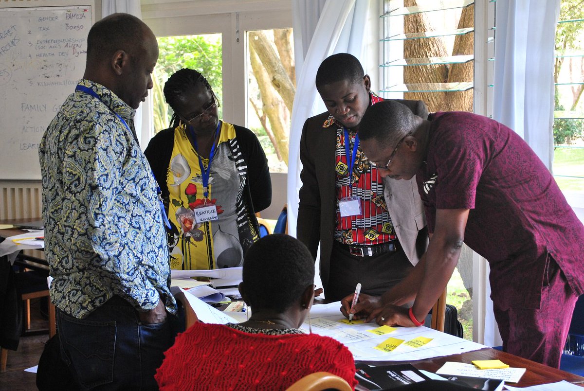 Mango4NGOs's tweet photo. Did you see the sessions lined up for #Cap4Humanity? We've got some great learning for L&D, #capbuilding, and more on the way! Submit your session by EOD tomorrow. https://t.co/nJh4ohumeL https://t.co/tE7wUyiduS