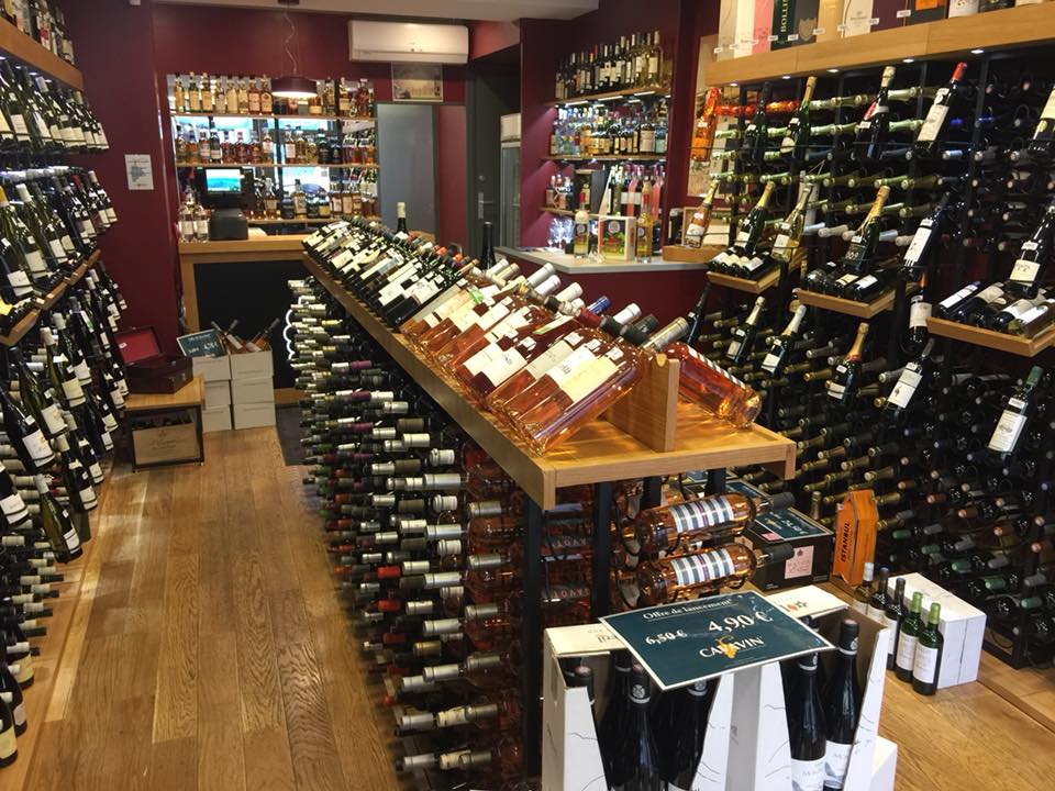 Aujourd'hui, nous ouvrons un nouveau magasin à Vincennes.
Nous souhaitons la bienvenue à Gaëlle ROBERT-COLOMBY dans le réseau ainsi qu'une belle inauguration.