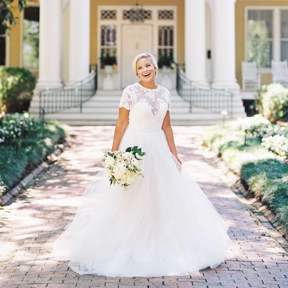 Southern Weddings tweet media