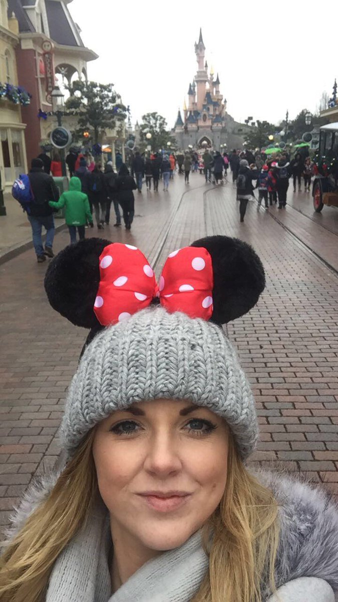 tullystravel's tweet photo. Aishling from our office recently visited #disneylandparis part of a fam trip thanks to #abbeytravel
Aishling describes it to be the most magical,fun,outstanding,memorable trip she has EVER been to!!❤️
#tullystravel #magical #dreamscancomethrough https://t.co/rTrFplfYcB