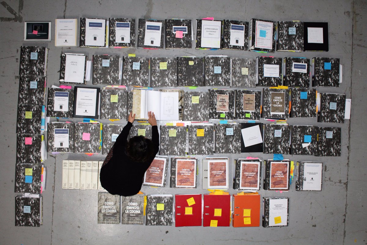 Sandra Lozano, our Bullipedia historian, immersed in the history of western gastronomic restaurants. #Sapiens #Bullipedia