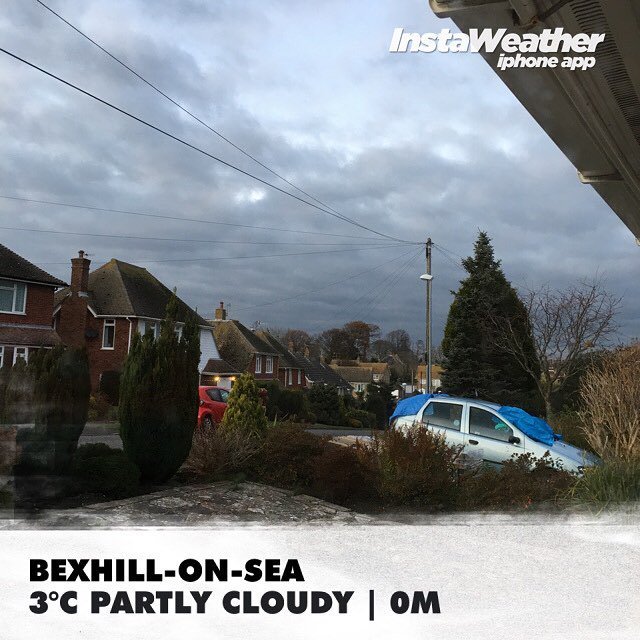 Andys_Instagram's tweet photo. Good grief. It’s a touch breezy and cold out there. #Bexhill #Instagram #Sussex #Instalife https://t.co/4lYcAiW1O4