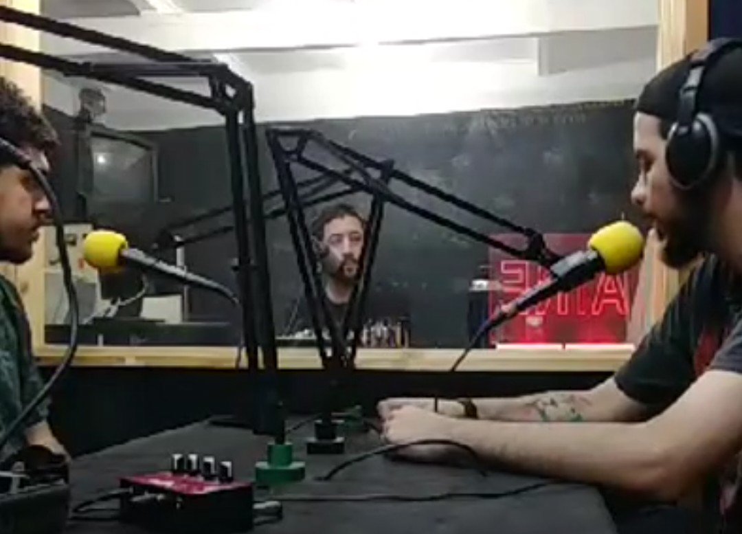 BotanicaReggae's tweet photo. Hoy estuvimos hablando con @sebastian_raspanti de @cba.rock en @radiofuror sobre este gran cierre de año, en una entrevista muy amena como nos tiene acostumbrados la radio del Rock de Córdoba!. Podés verla ahora en la historia de Instagram. #BotánicaReggae #10años https://t.co/Zr0sfvWqow