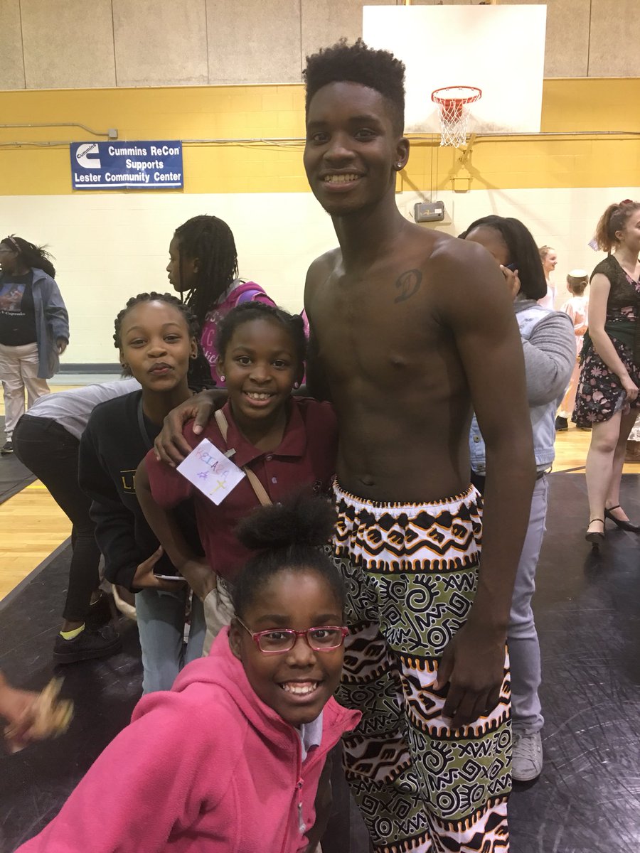 New Ballet Ensemble & School tweet media