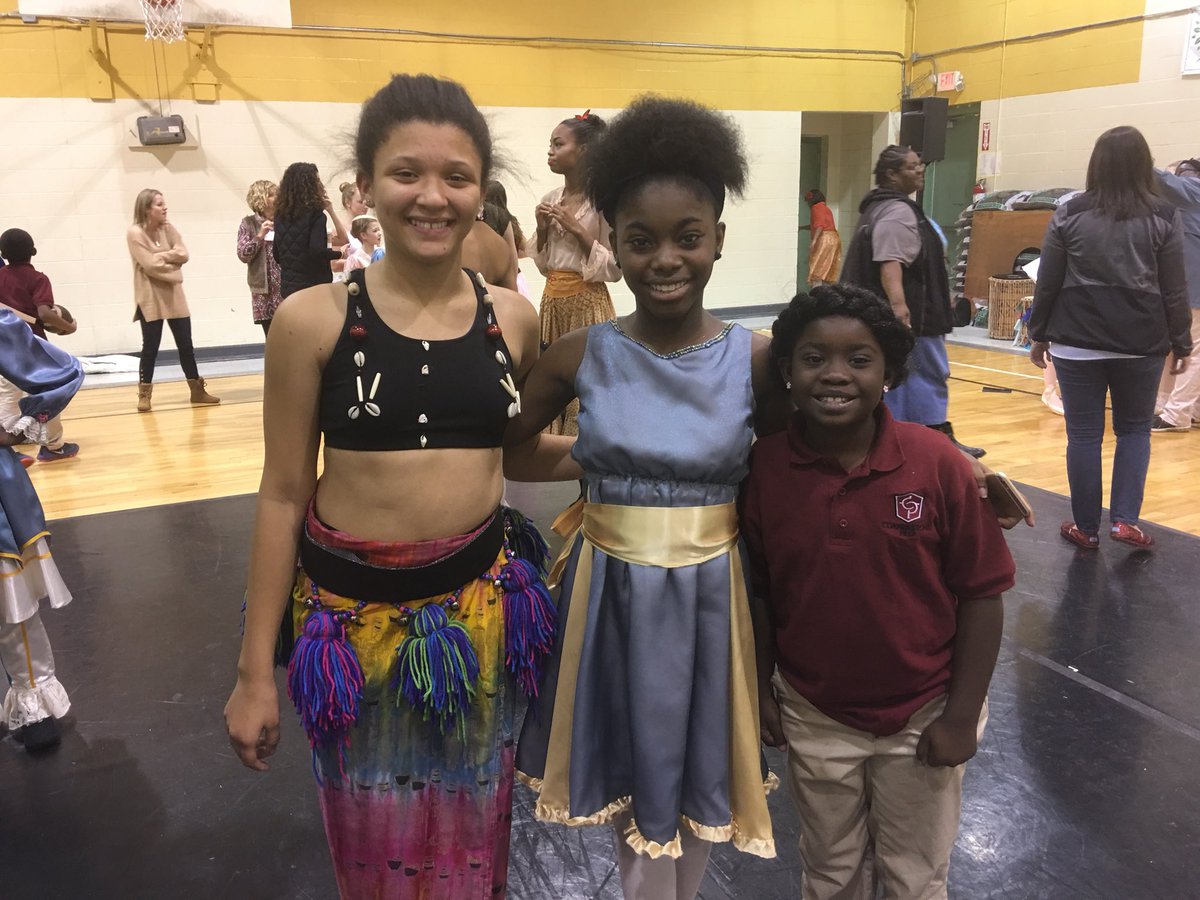 New Ballet Ensemble & School tweet media