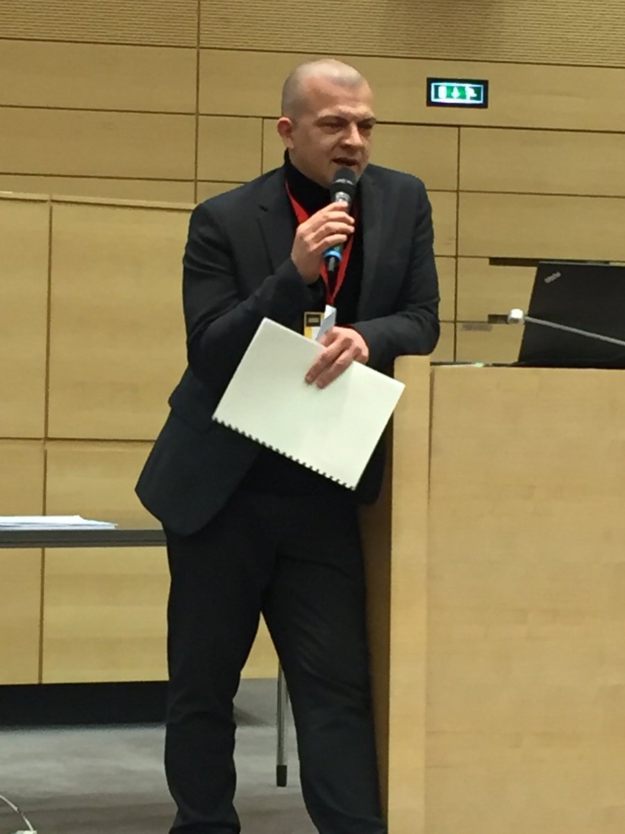 nicocre's tweet photo. Hors-la-loi, Tacticlub et Actualisez, lauréats de la session 2017 du #MedialabESJ. Bravo et au boulot ! https://t.co/dQsXXyoFrR